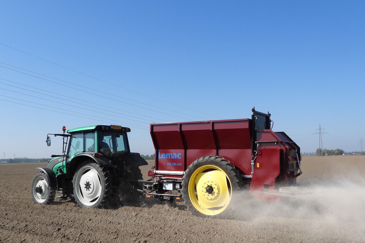 Lemac MS150-225 meststrooier